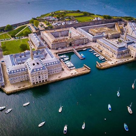 Two-Bedroom Apartment At Royal William Yard, Plymouth Exterior foto